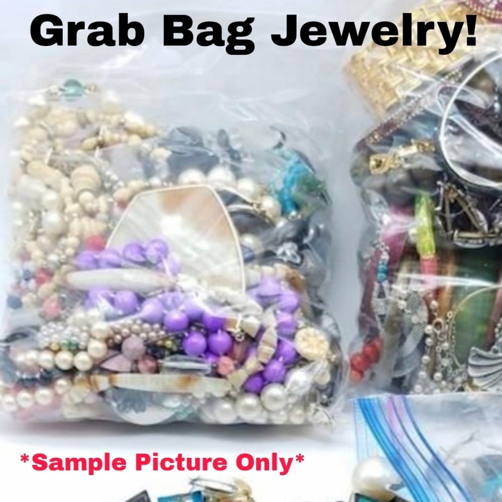 Grab Bag Reseller's Jewelry Lot *12 Pieces*